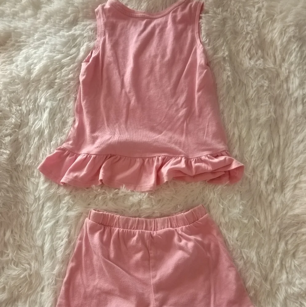 10/$40 The Children's Place Girl's 2pc. Outfit